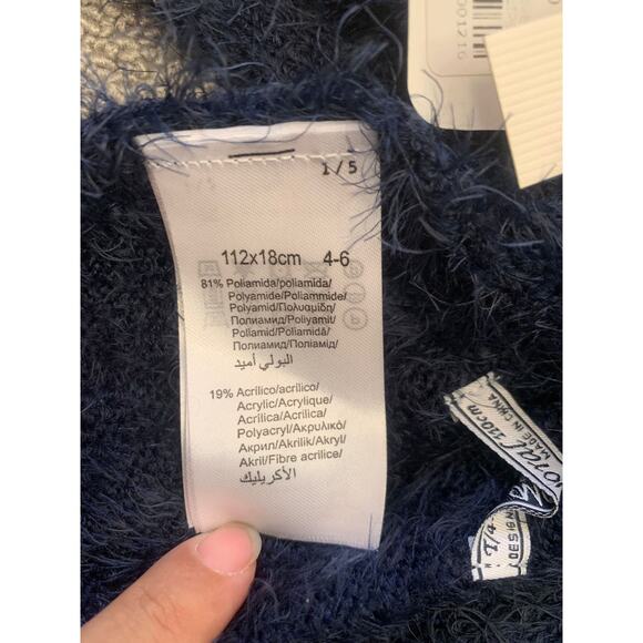 Mayoral Kids 4-6 Blue 3 in 1 Set  Fuzzy Pompom Hat Scarf Mitten New - Picture 4 of 5